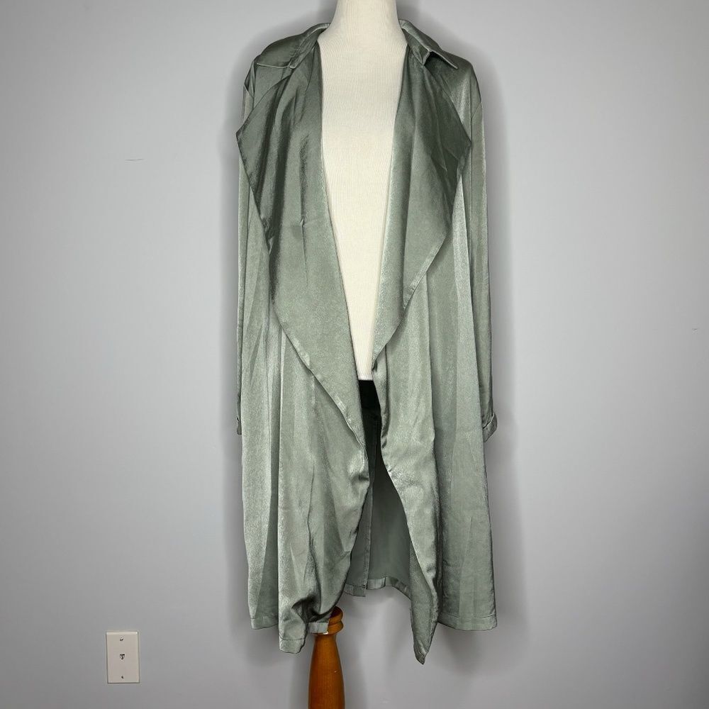 Lulu's- Green Duster
